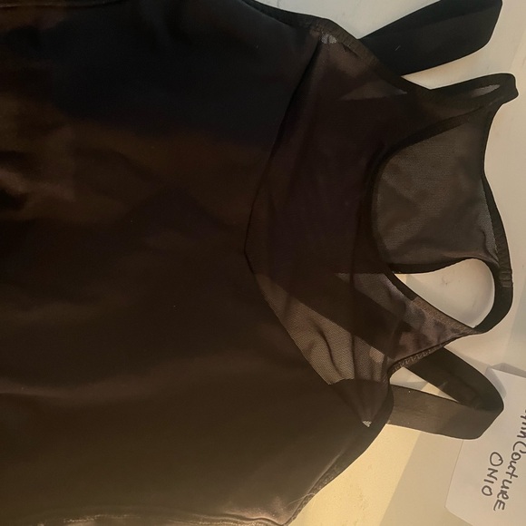 Woman’s Lulumon yoga Tank, Black Sheer Lulumon Tank Layered Like new w tag - Picture 8 of 12